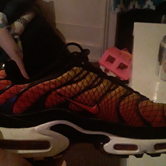 200 190 - Picture 2 of 4